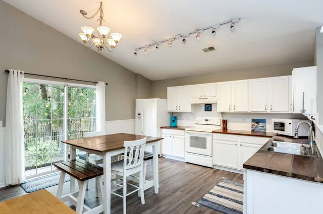 $339,000 | 8067 Old London Road, North Charleston, SC 29406