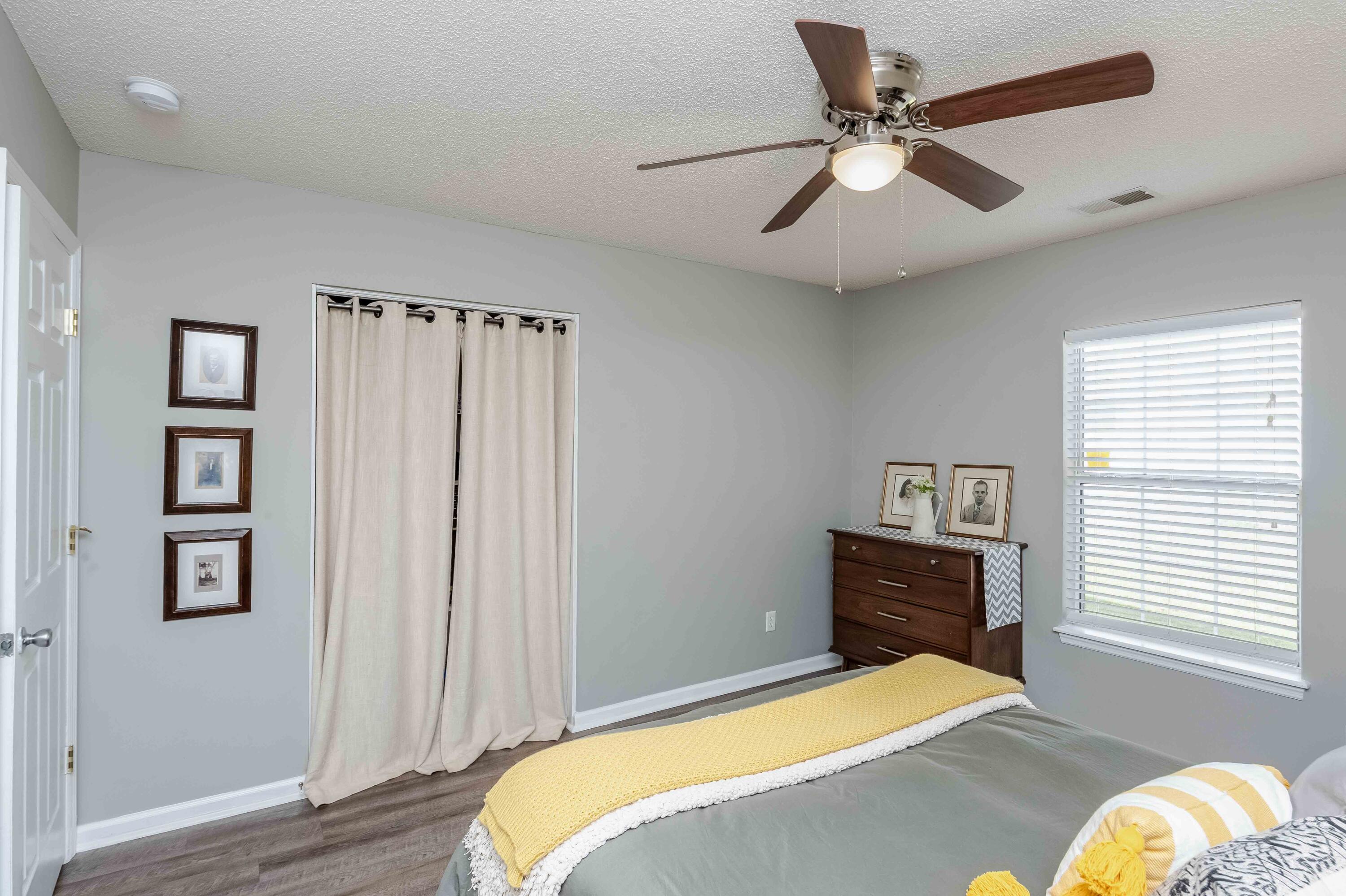 8067 Old London Road North Charleston, SC 29406 - Photo 33 of 35 8067 Old London-26