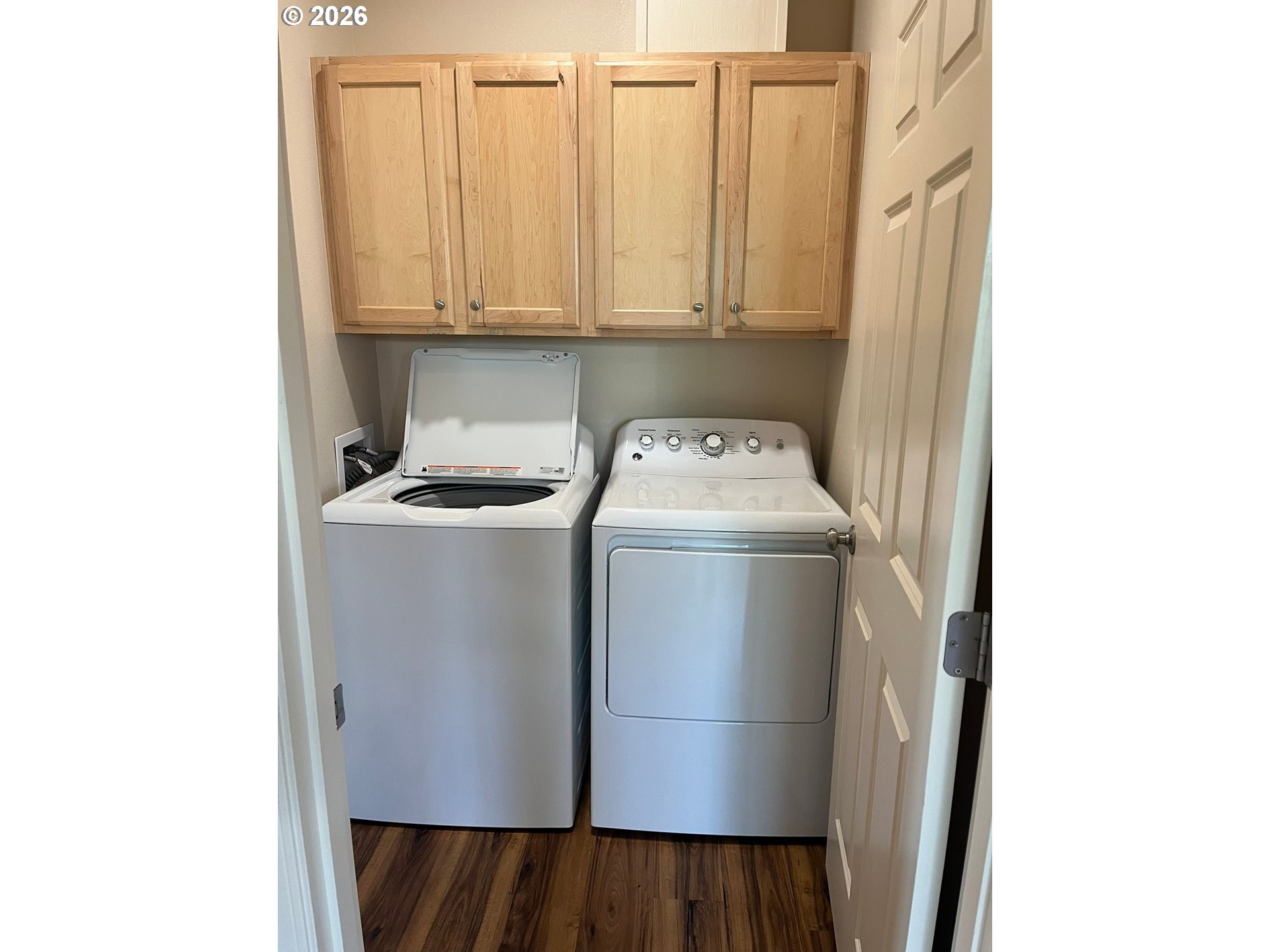 1640 19th Street Florence, OR 97439 - Photo 15 of 25 Laundry