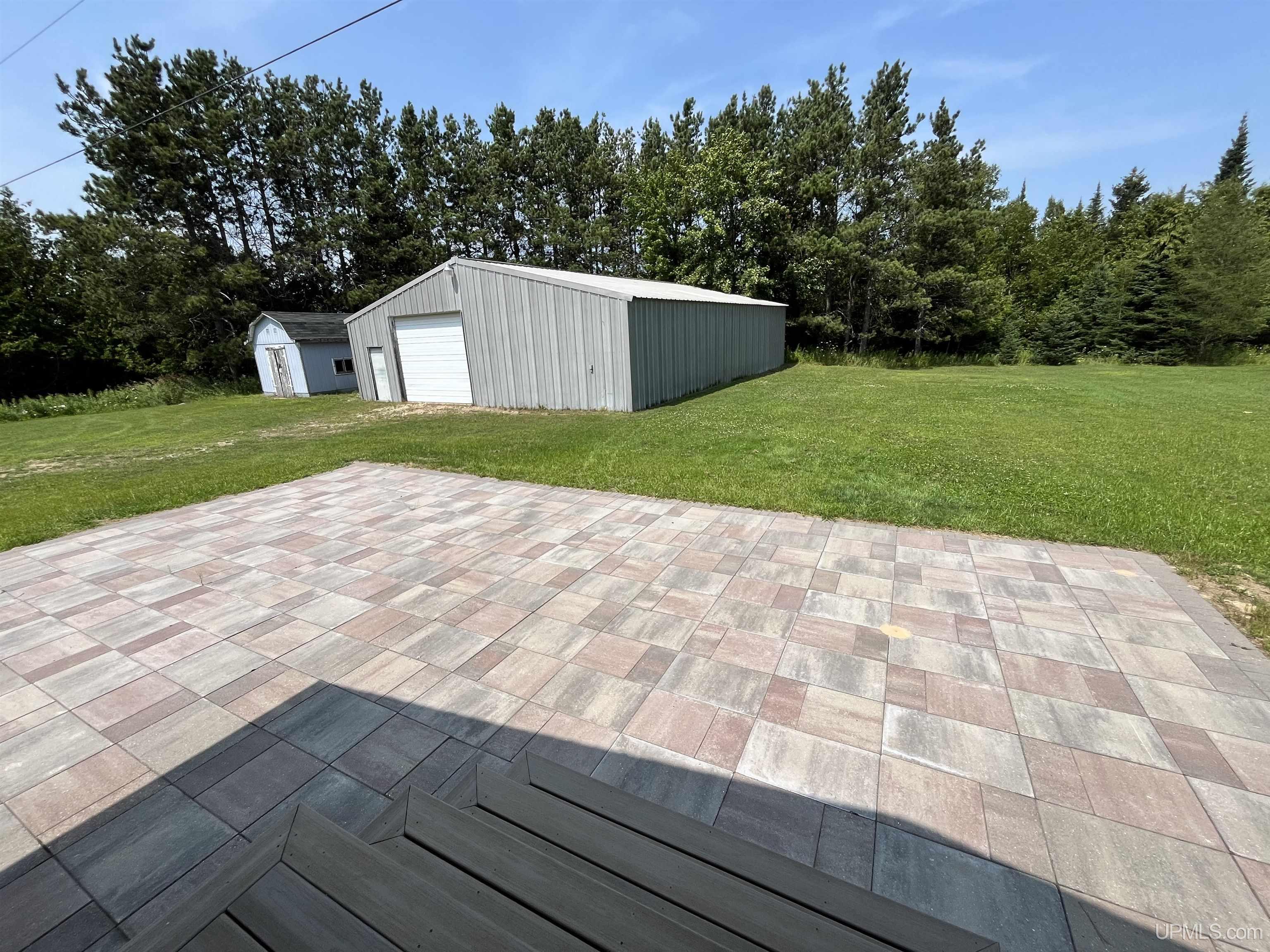 5826 W River Road Manistique, MI 49854 - Photo 37 of 41