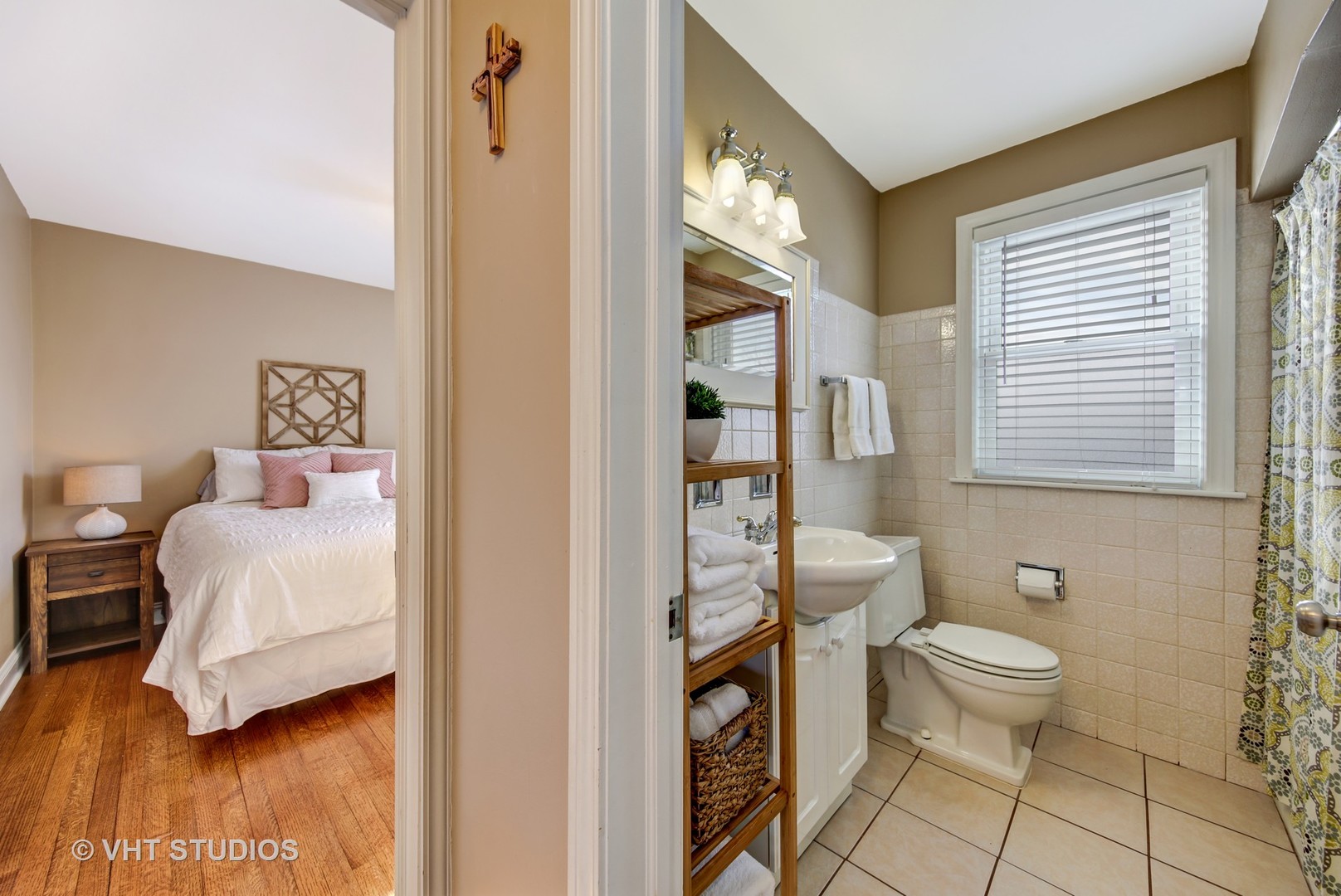 4828 Douglas Road Downers Grove, IL 60515 - Photo 9 of 21