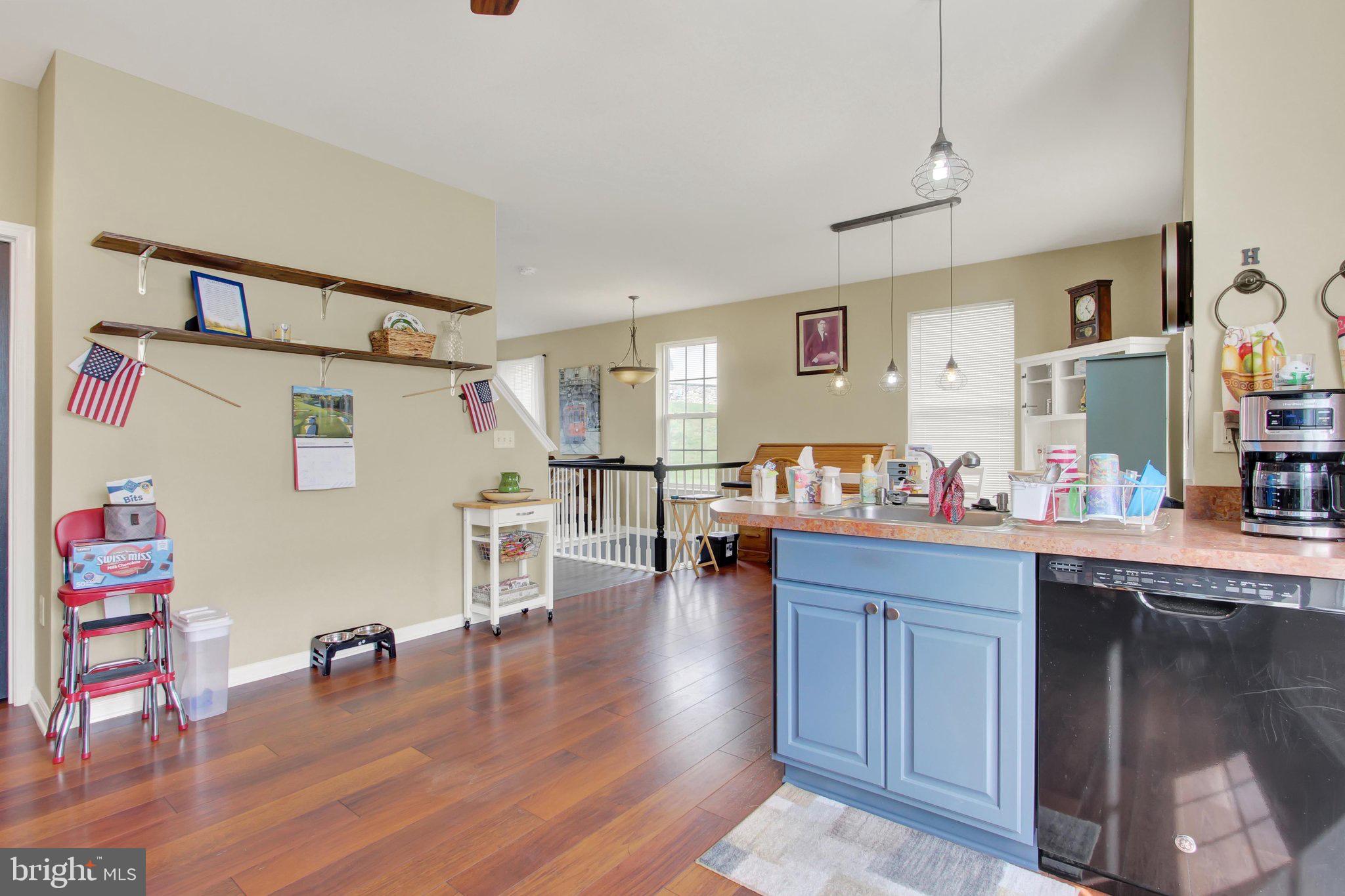 420 Marion Road, Unit 420 York, PA 17406 - Photo 13 of 27 Gallery Image 13