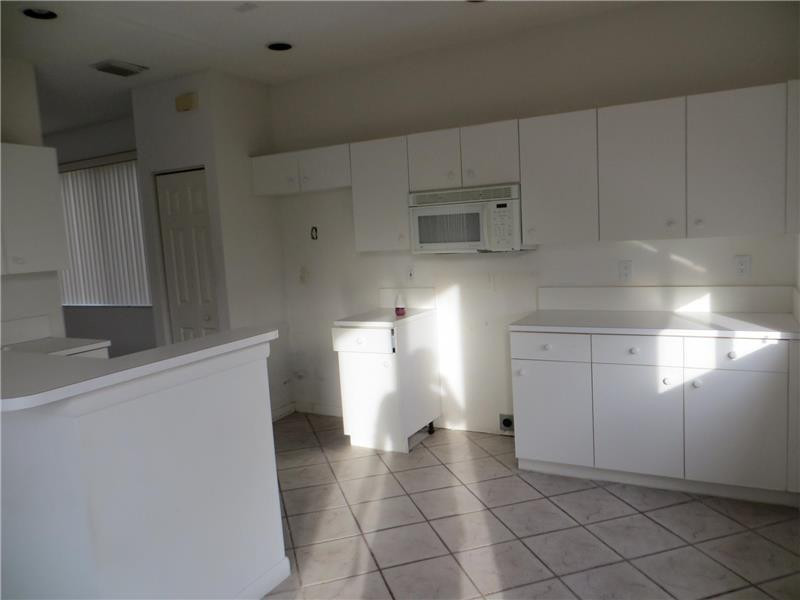 Cafeteria/Kitchen.