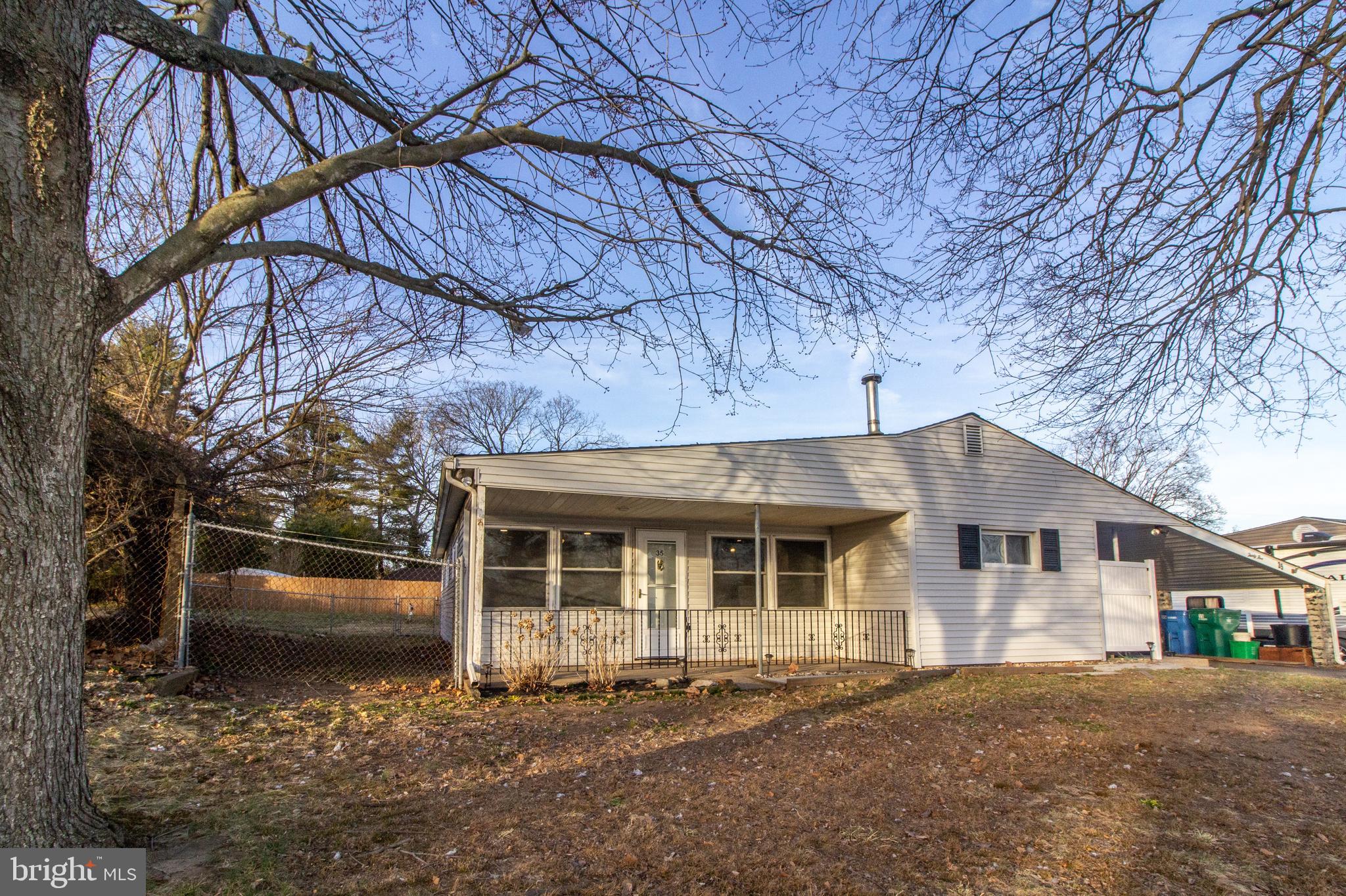 35 Valley Road Levittown, PA 19057 - Photo 1 of 19 Gallery Image 1