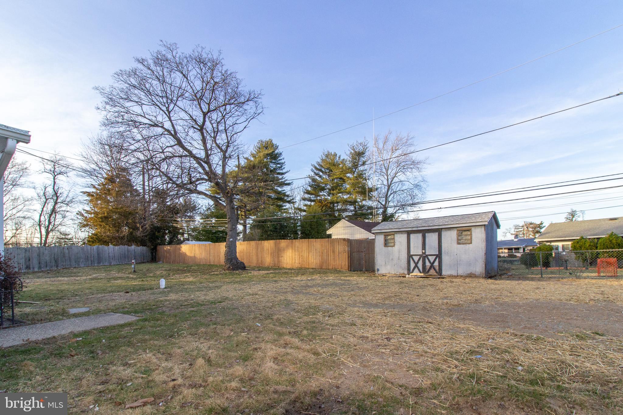 35 Valley Road Levittown, PA 19057 - Photo 16 of 19 Gallery Image 16