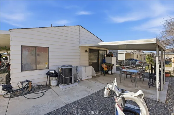 $299,000 | 13877 Tam O Shanter Drive, Victorville, CA 92395