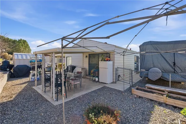 $299,000 | 13877 Tam O Shanter Drive, Victorville, CA 92395