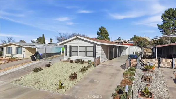 $299,000 | 13877 Tam O Shanter Drive, Victorville, CA 92395
