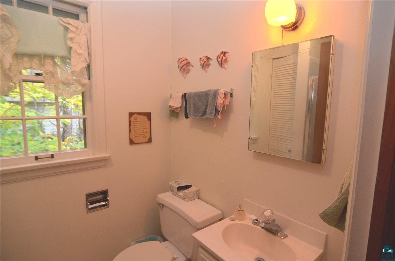 7377 Comfort Point Road Britt, MN 55710 - Photo 19 of 24 Bathroom