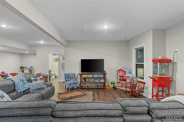 $985,000 | 2175 Neier Road, Union, MO 63084