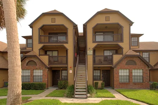 $1,350 | 351 Lone Hill Drive, Unit 306, Altamonte Springs, FL 32701