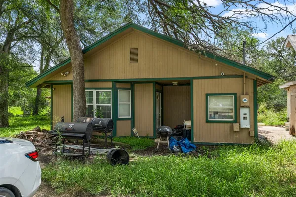 $169,500 | 151 High Ridge Drive, Del Valle, TX 78617