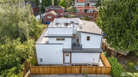 $850,000 | 4413 50th Avenue Southwest, Seattle, WA 98116