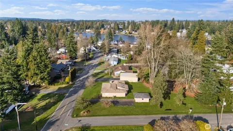$825,000 | 14603 40th Avenue West, Lynnwood, WA 98087