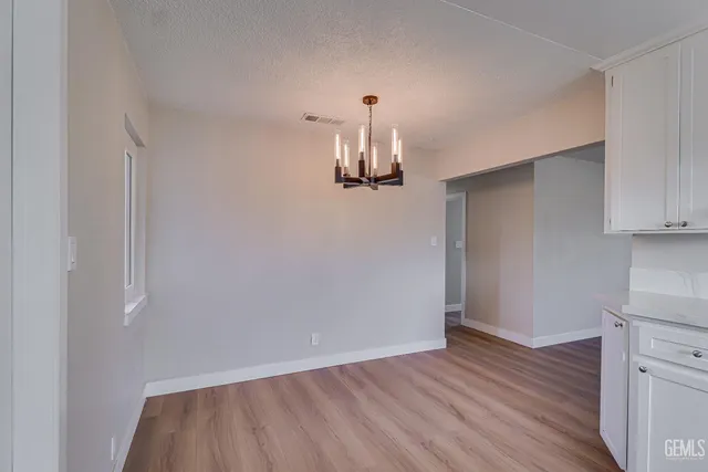 $299,999 | Undisclosed Address, Bakersfield, CA 93306