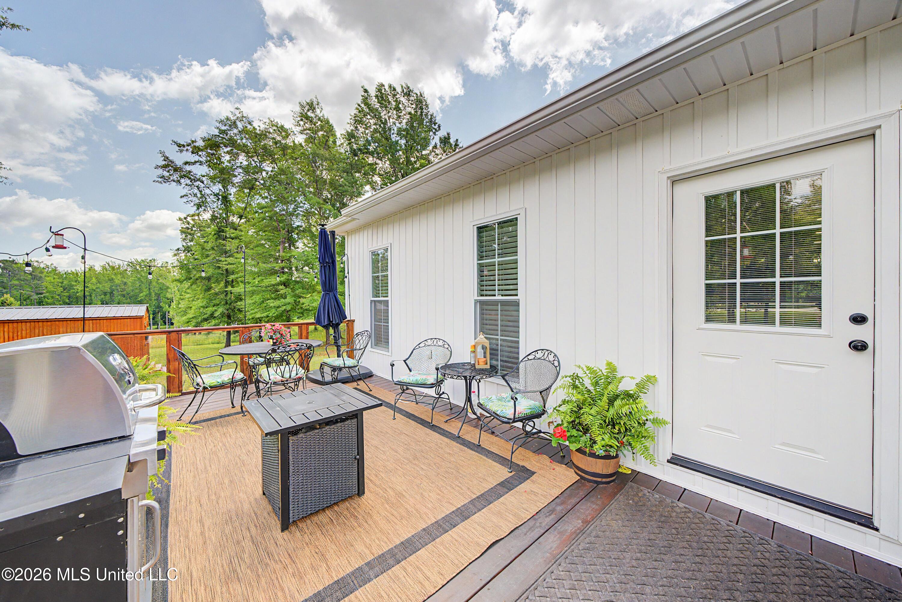 286 Graham Road Iuka, MS 38852 - Photo 14 of 43 286 Graham St-18