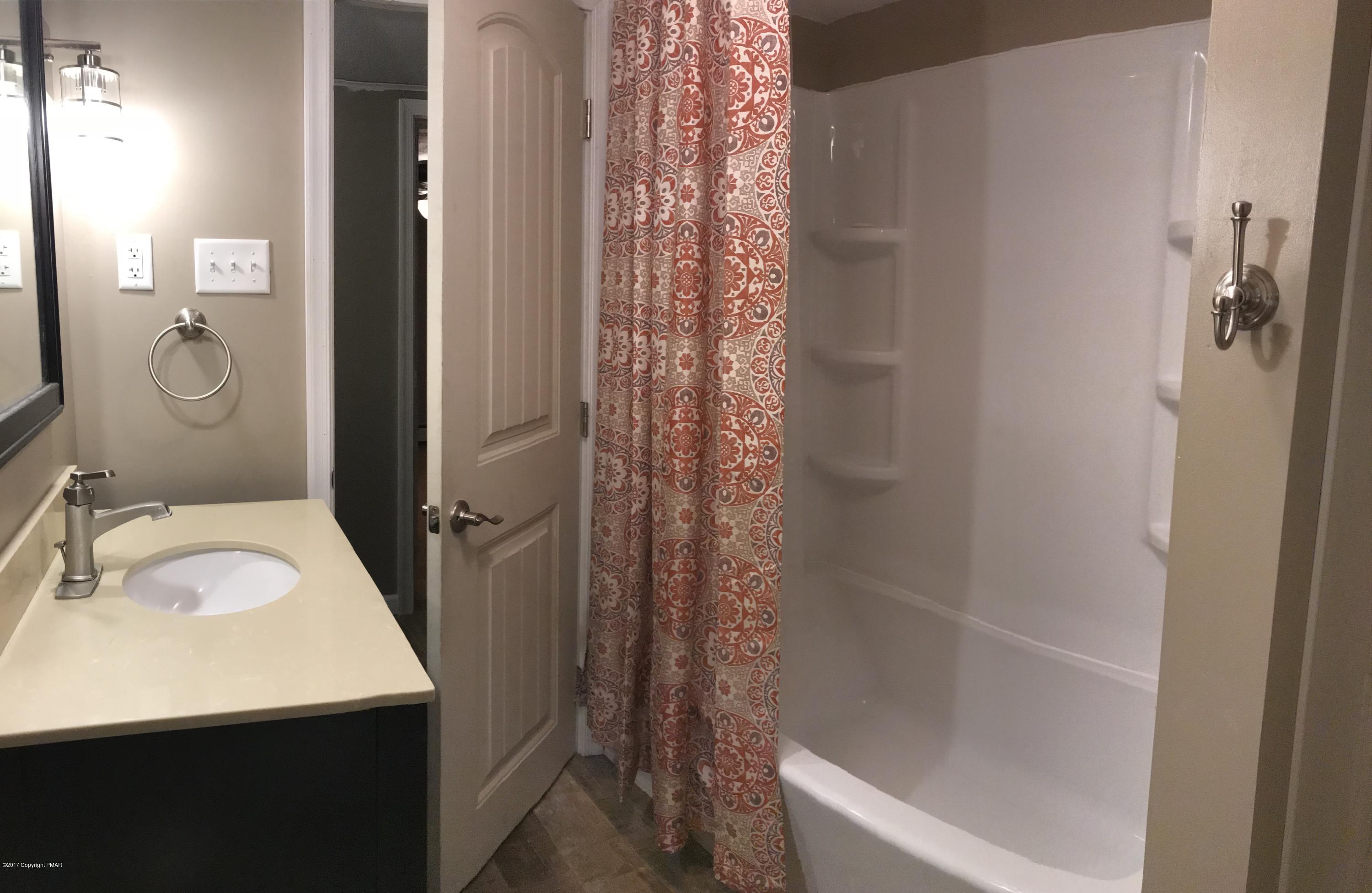 126 Old Stagecoach Road Gilbert, PA 18331 - Photo 19 of 24 IMG_2161