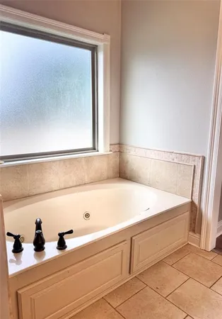 $379,900 | 798 Dumaine Drive, Bossier City, LA 71111