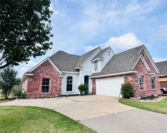 $379,900 | 798 Dumaine Drive, Bossier City, LA 71111