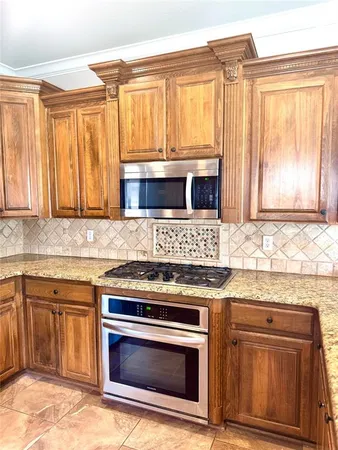 $379,900 | 798 Dumaine Drive, Bossier City, LA 71111