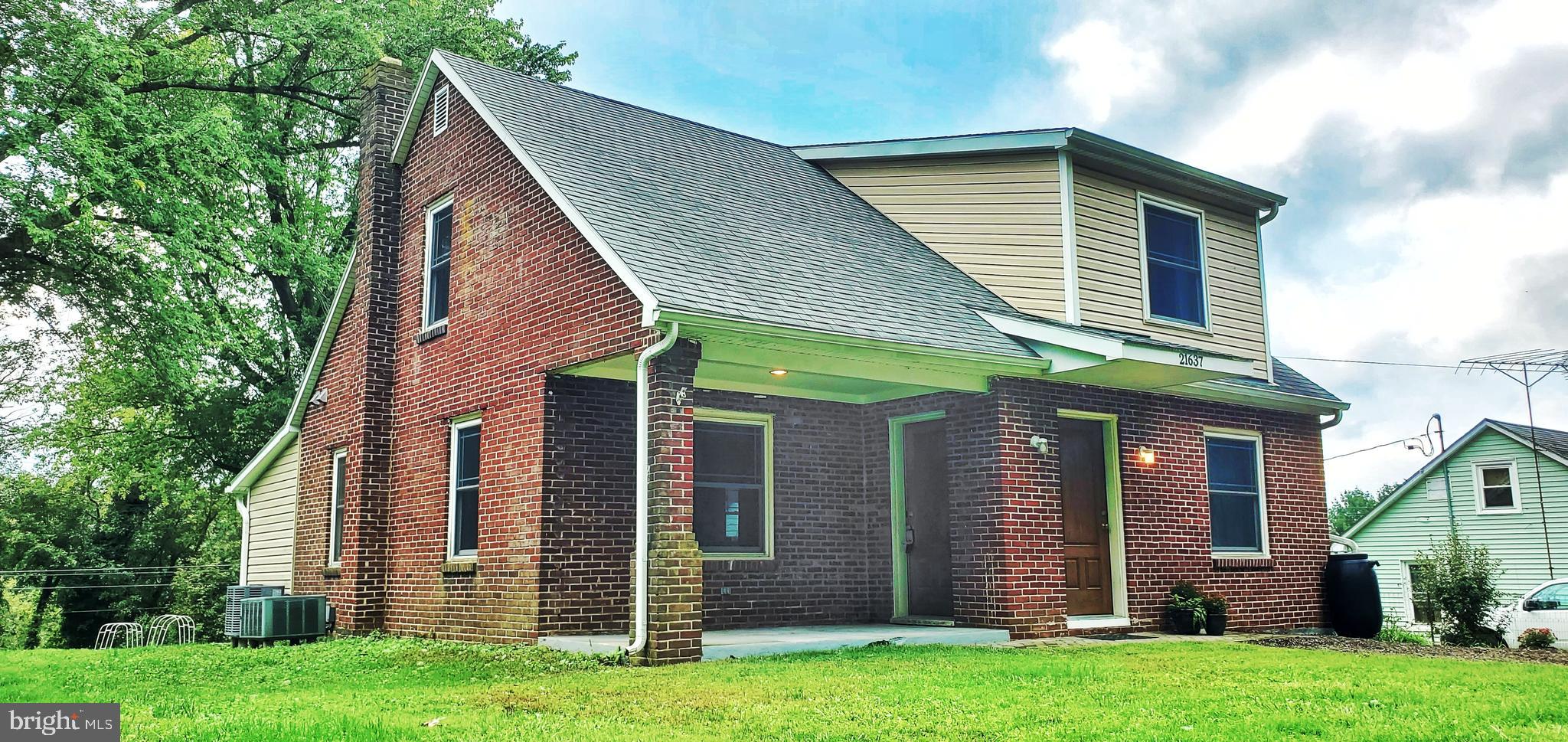 21637 Mt Lena Road Boonsboro, MD 21713 - Photo 3 of 43 Gallery Image 3