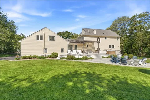 $1,875,000 | 38 Gondola Avenue, Jamestown, RI 02835