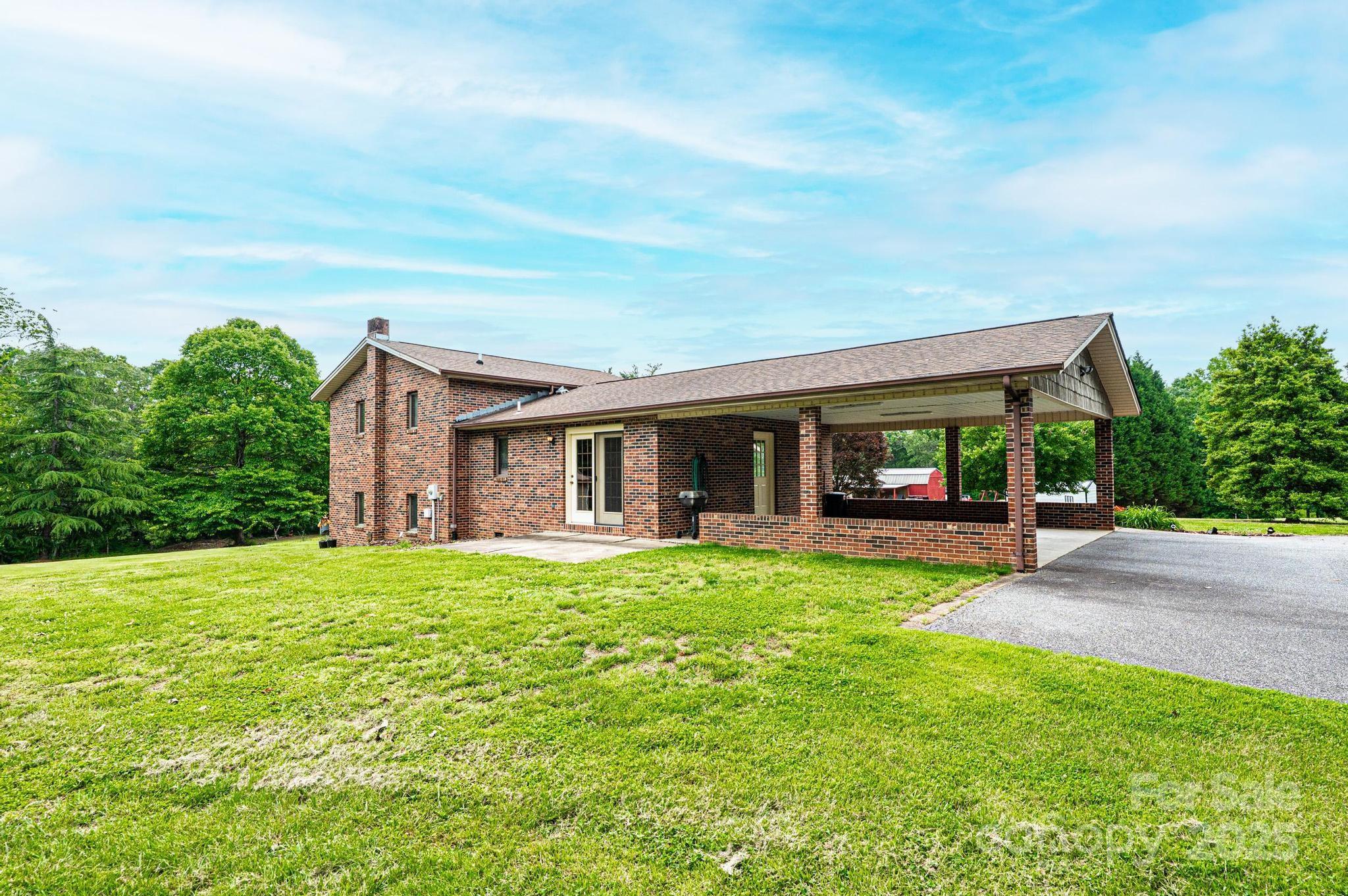 3020 Doc Pugh Road Connelly Springs, NC 28612 - Photo 26 of 27 Gallery Image 26