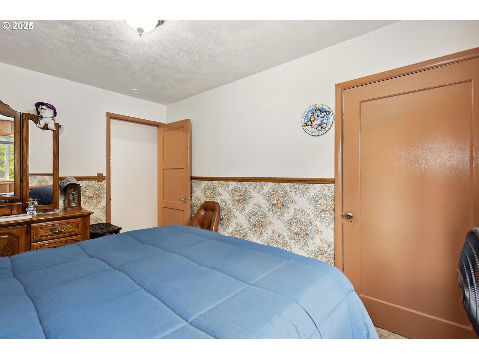 1935 Huskey Road Mosier, OR 97040 - Photo 24 of 47