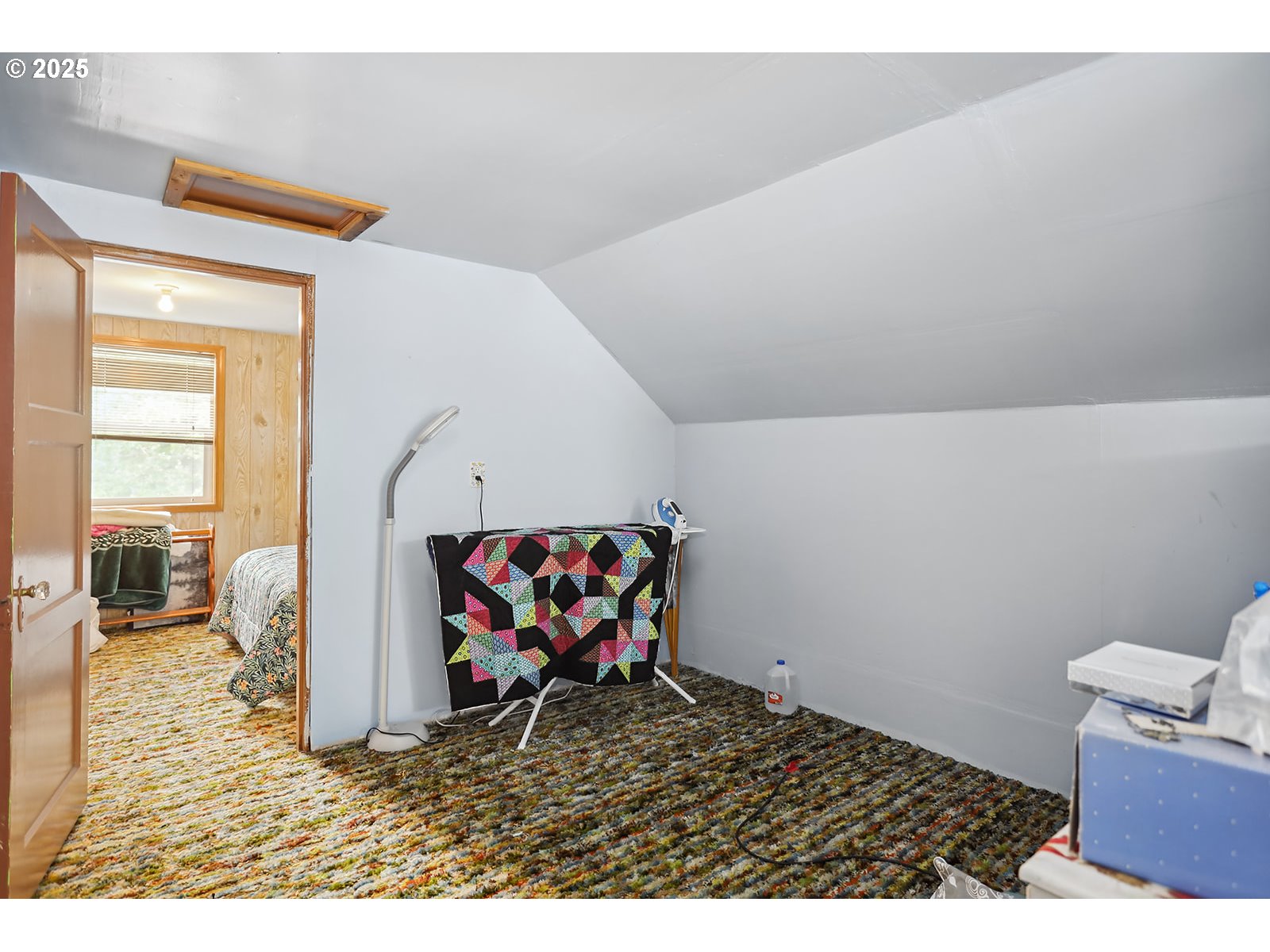 1935 Huskey Road Mosier, OR 97040 - Photo 29 of 47