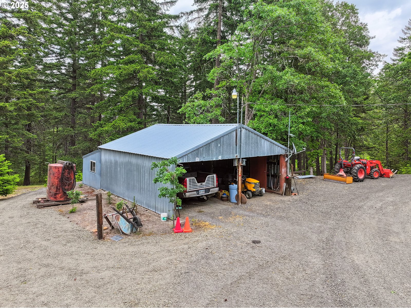 1935 Huskey Road Mosier, OR 97040 - Photo 44 of 47
