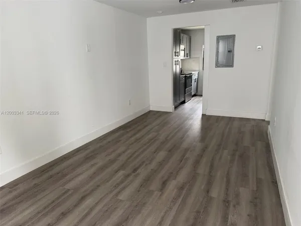$2,300 | 628 Southwest 21st Avenue, Unit 1, Miami, FL 33135