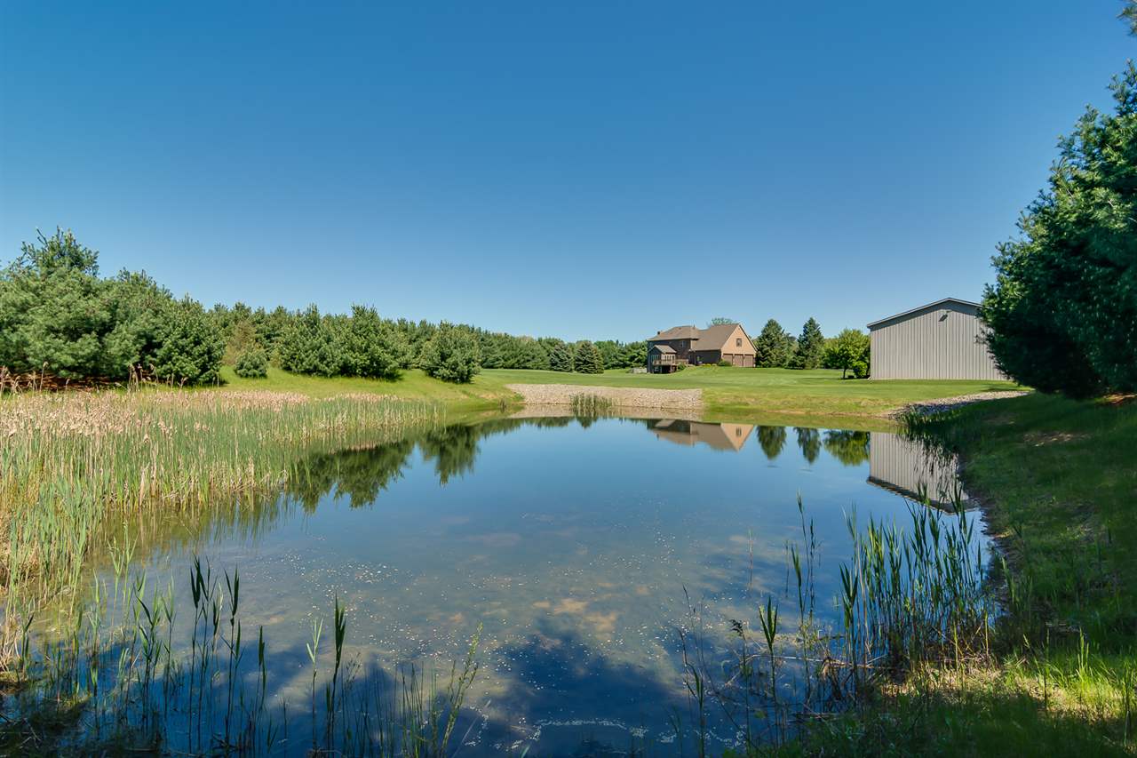 11010 Adams Road Granger, IN 46530 - Photo 4 of 36 Gallery Image 4