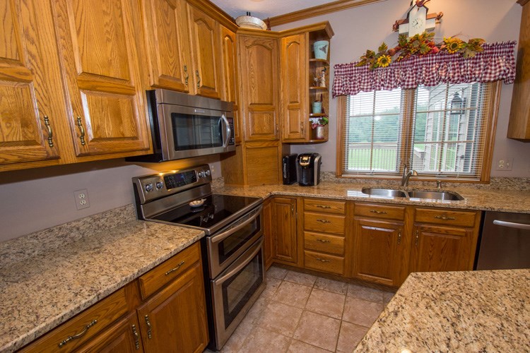 11010 Adams Road Granger, IN 46530 - Photo 7 of 36 Gallery Image 7