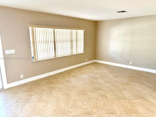 $6,000 | 360 Northwest 53rd Street, Unit 360, Boca Raton, FL 33487