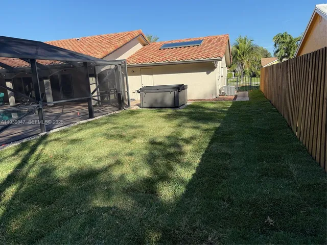 $6,000 | 360 Northwest 53rd Street, Unit 360, Boca Raton, FL 33487