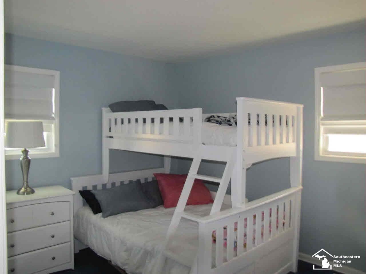 6363 Dixon Road Monroe, MI 48161 - Photo 11 of 25