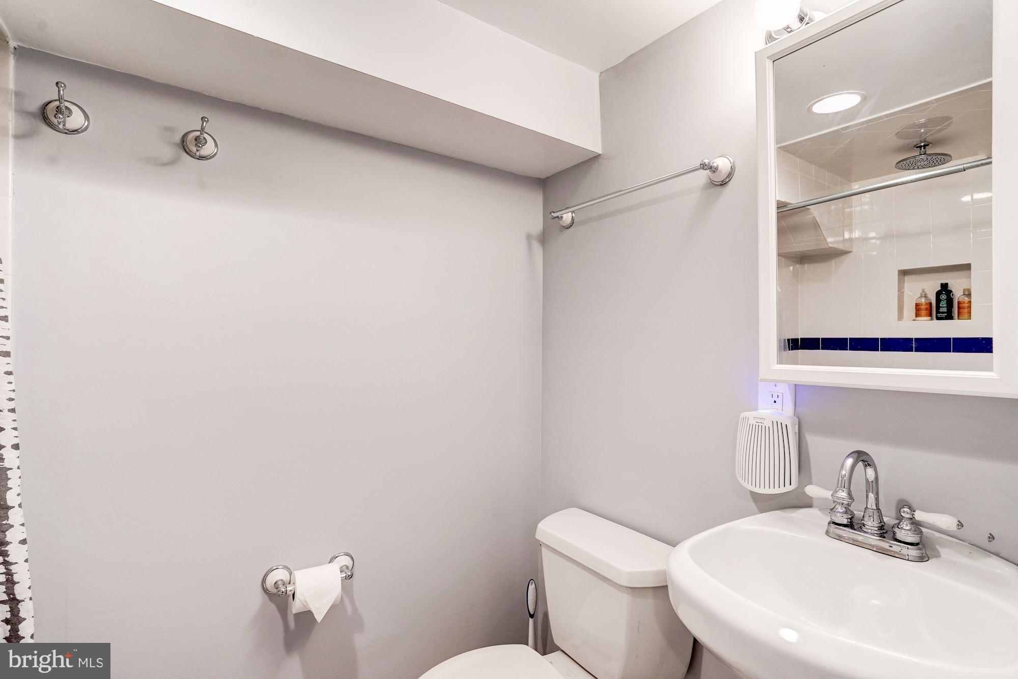 421 K Street Northeast Washington, DC 20002 - Photo 21 of 30