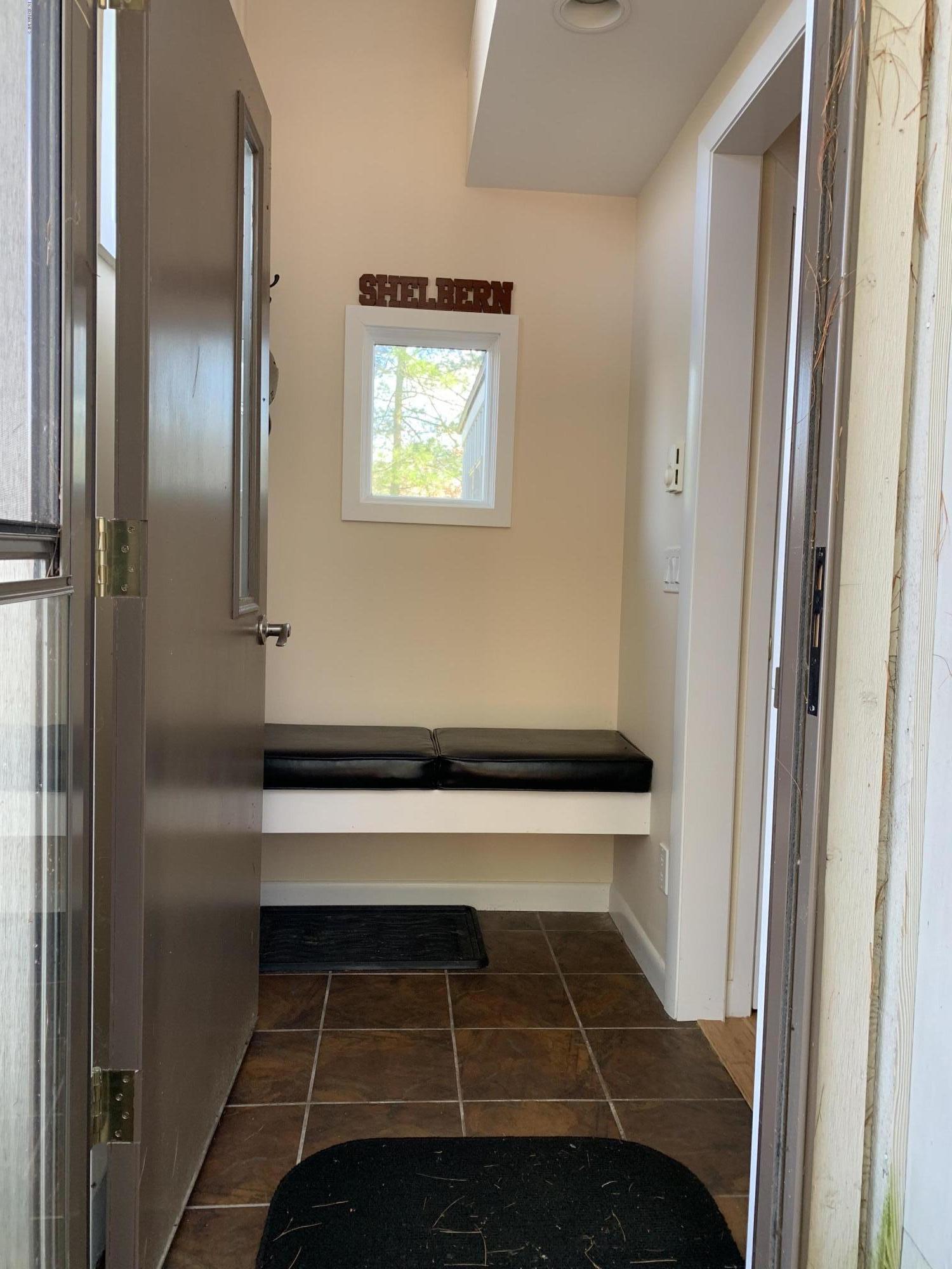290 Bow Wow Road Sheffield, MA 01257 - Photo 10 of 41 mudd room entrance