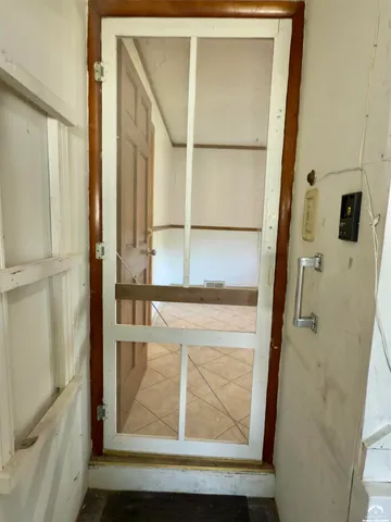 $270,000 | 923 Crestline Drive, Lawrence, KS 66049