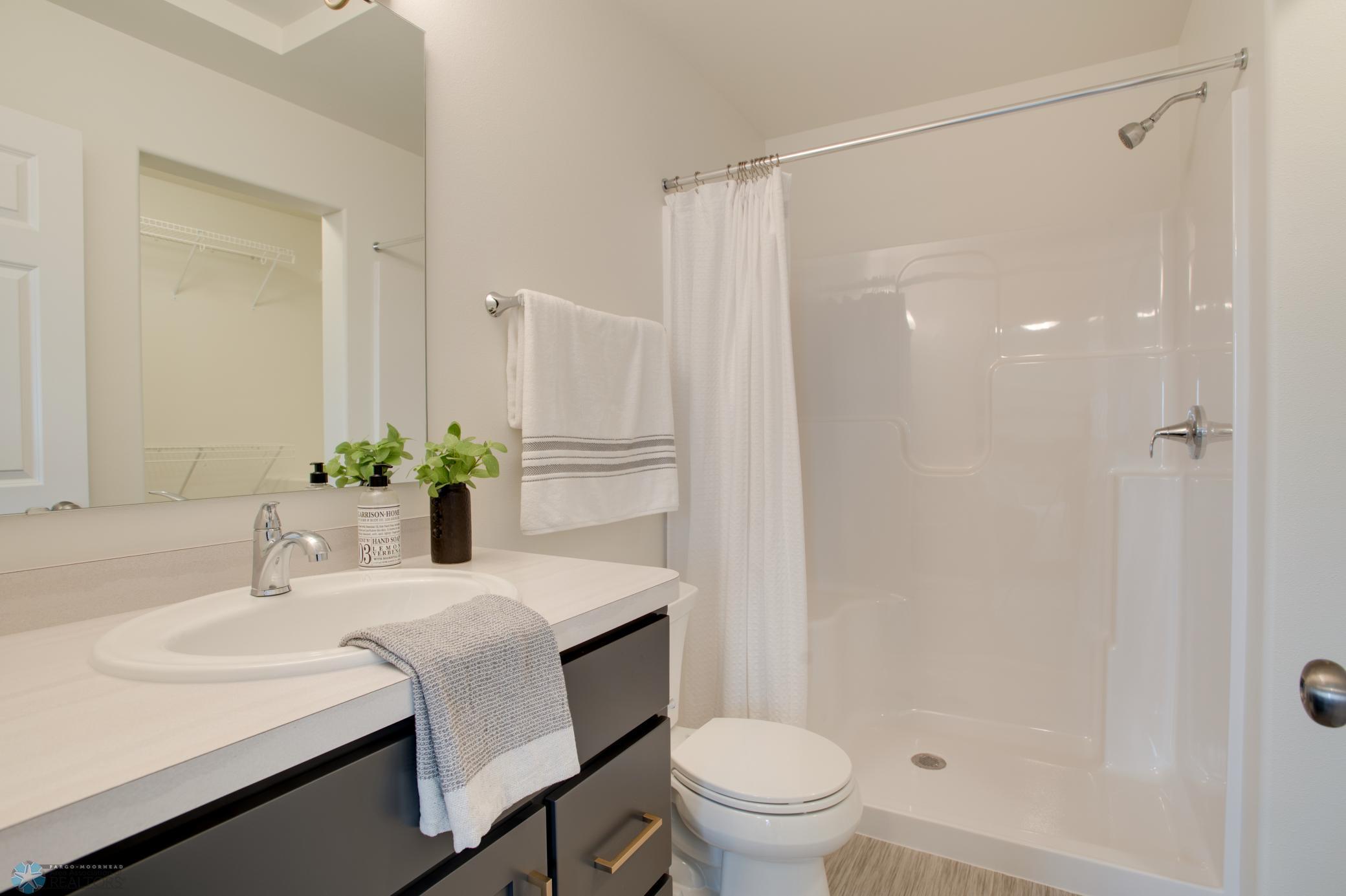 6806 Belding Drive South Fargo, ND 58104 - Photo 13 of 23