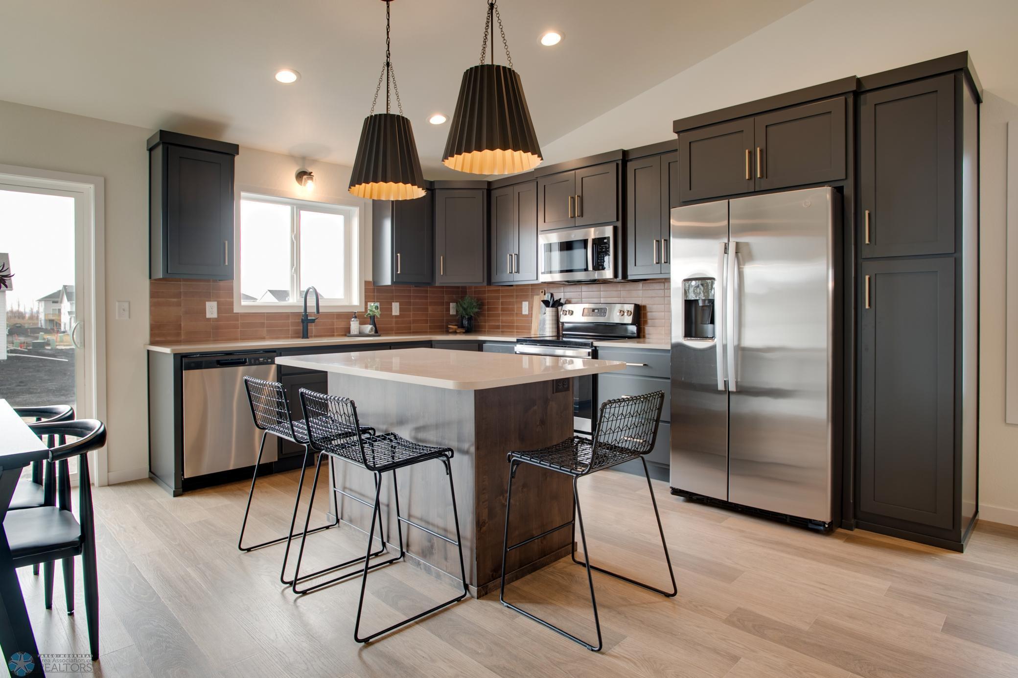 6806 Belding Drive South Fargo, ND 58104 - Photo 8 of 23