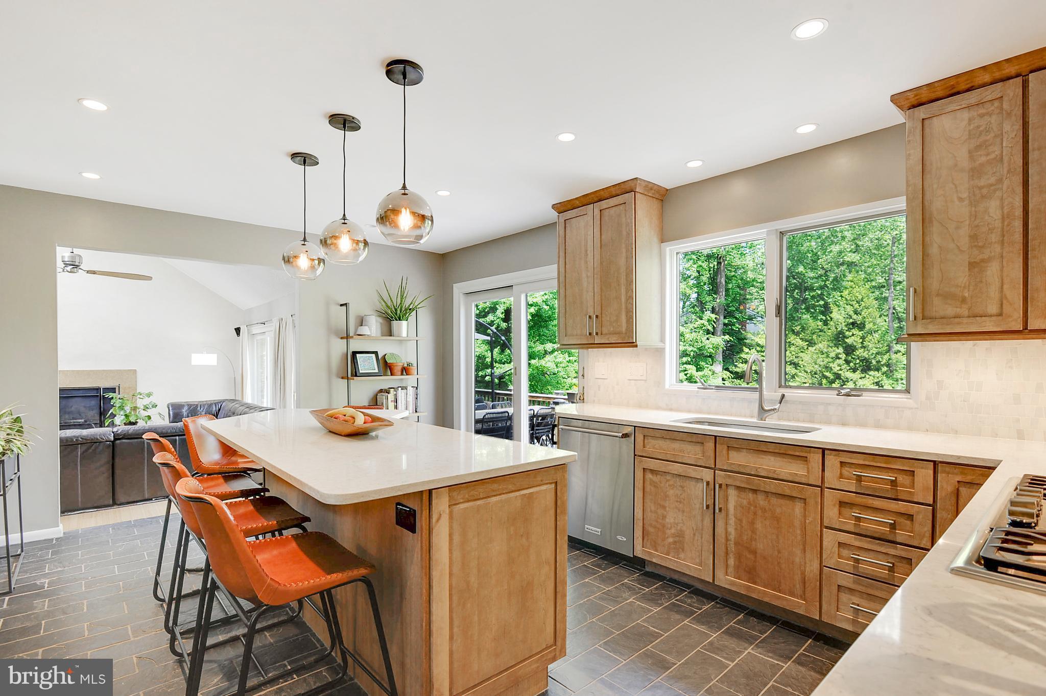 10902 Miller Road Oakton, VA 22124 - Photo 7 of 30 Kitchen