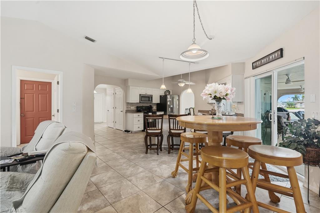 25378 Rupert Road Punta Gorda, FL 33983 - Photo 17 of 50 Dining area