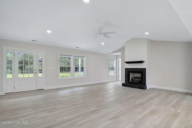 $335,000 | 102 Kyle Herring Drive, Teachey, NC 28464