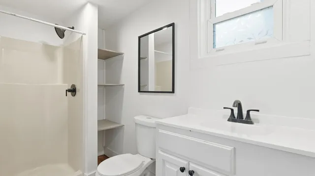 $1,695 | 215 North Hickory Street, Chattanooga, TN 37404