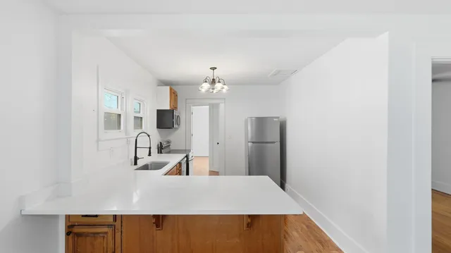 $1,695 | 215 North Hickory Street, Chattanooga, TN 37404