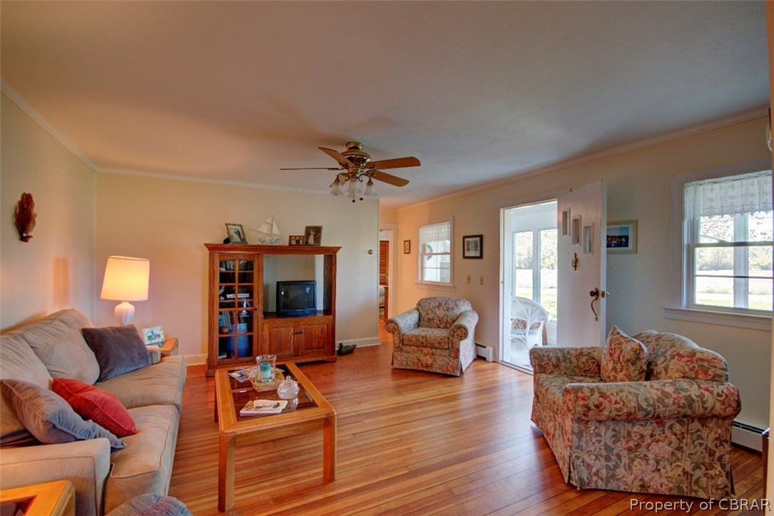 627 Flats Road Urbanna, VA 23175 - Photo 3 of 24