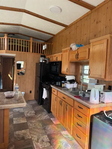 $30,000 | 409 Spruce Drive, Belvidere, IL 61008