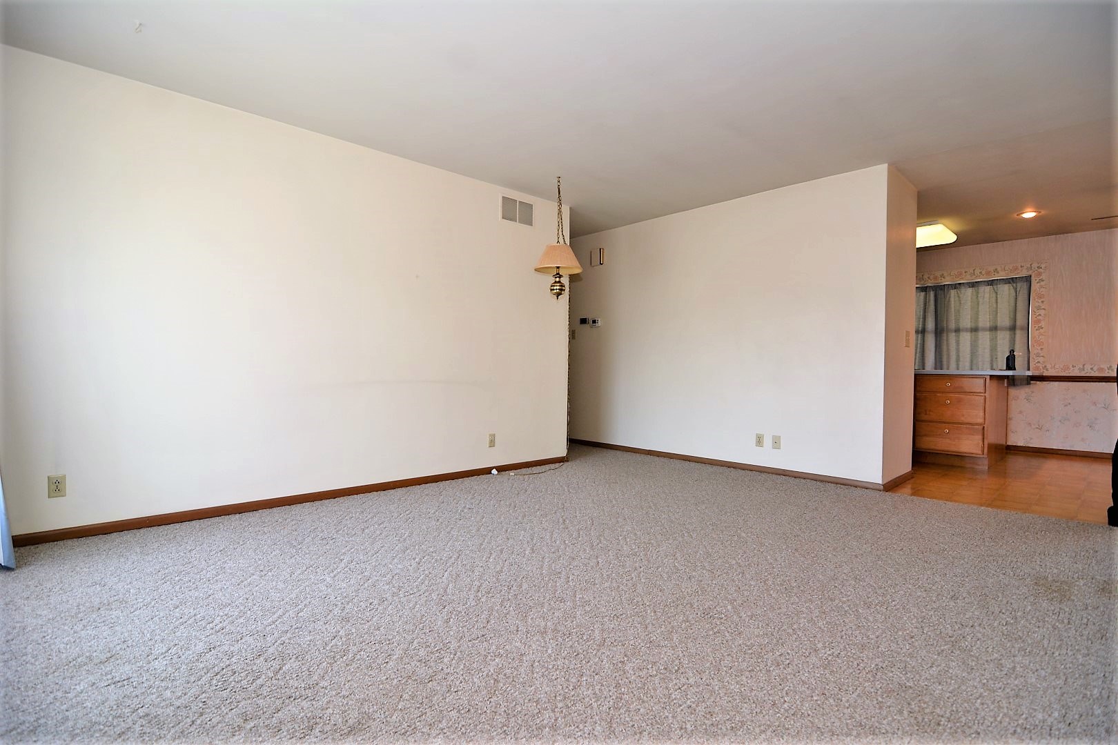 911 Stonebridge Road Evansville, IN 47710 - Photo 3 of 19 Gallery Image 3