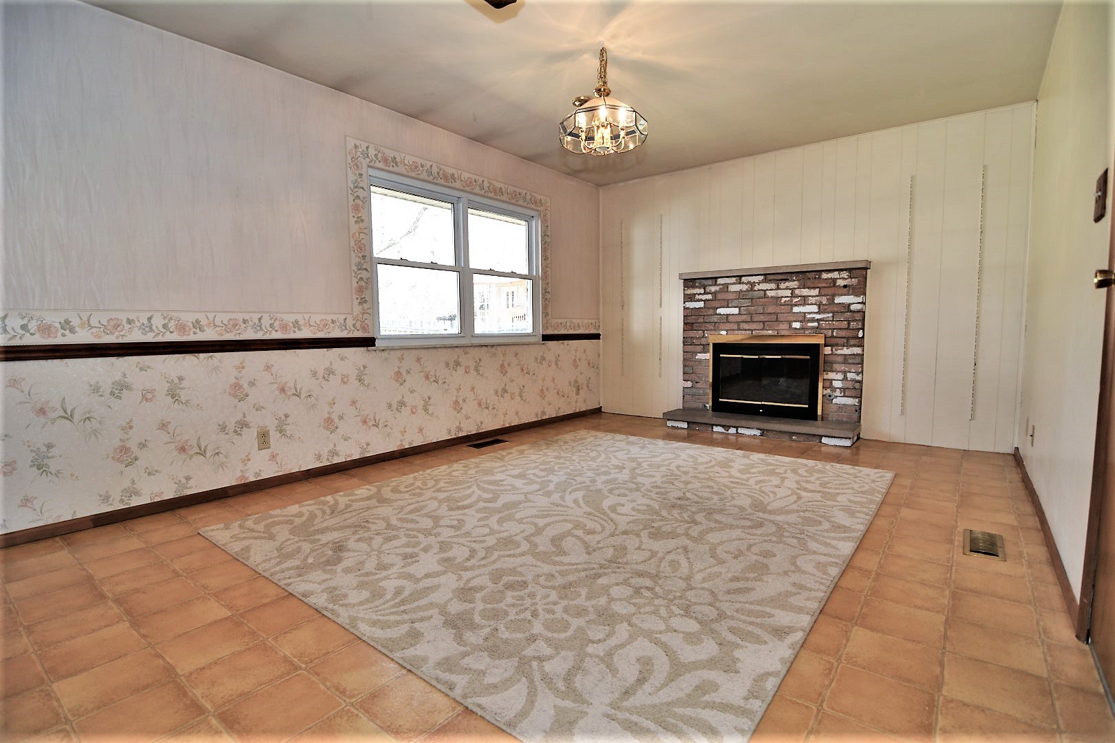 911 Stonebridge Road Evansville, IN 47710 - Photo 4 of 19 Gallery Image 4